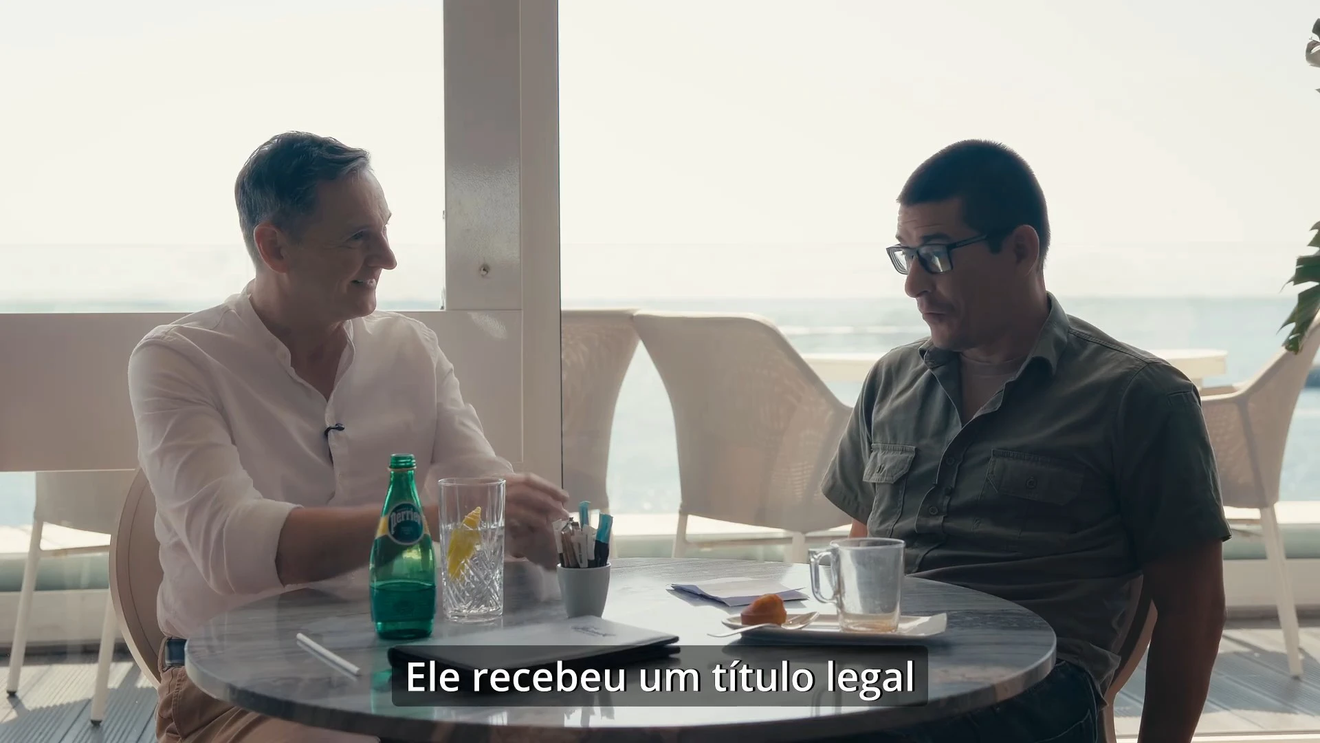 O homem que quer criar cidades privadas sem governo ｜ Trezoitão conversa com Titus Gebel [cr4JVUUHito] episode artwork