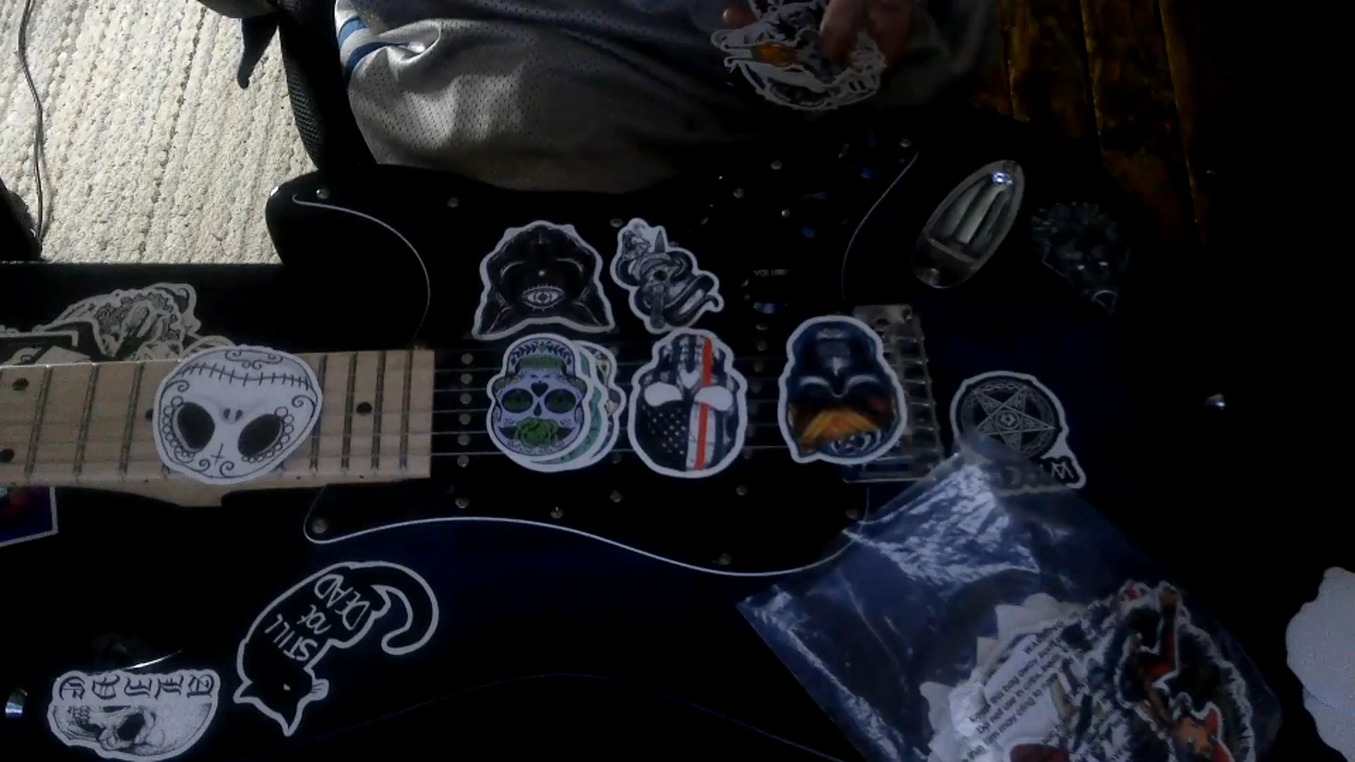 2021-9-7 Letting fans Customize my Guitar